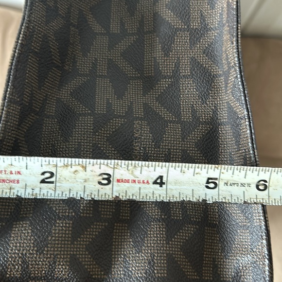 Michael Kors MK Signature PVC Hamilton Large Satchel Tote - Picture 4 of 15